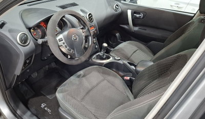 Nissan Qashqai 2.0 dCi DPF Acenta (11)