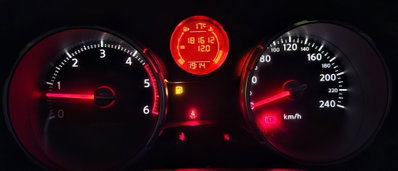 Nissan Qashqai 2.0 dCi DPF Acenta (18)