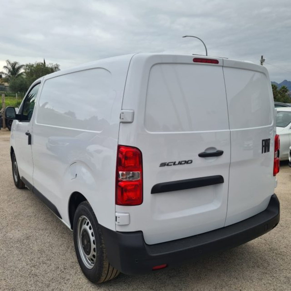 Fiat Scudo Furgone ce 1.5 bluehdi 120cv L3H1 (4)