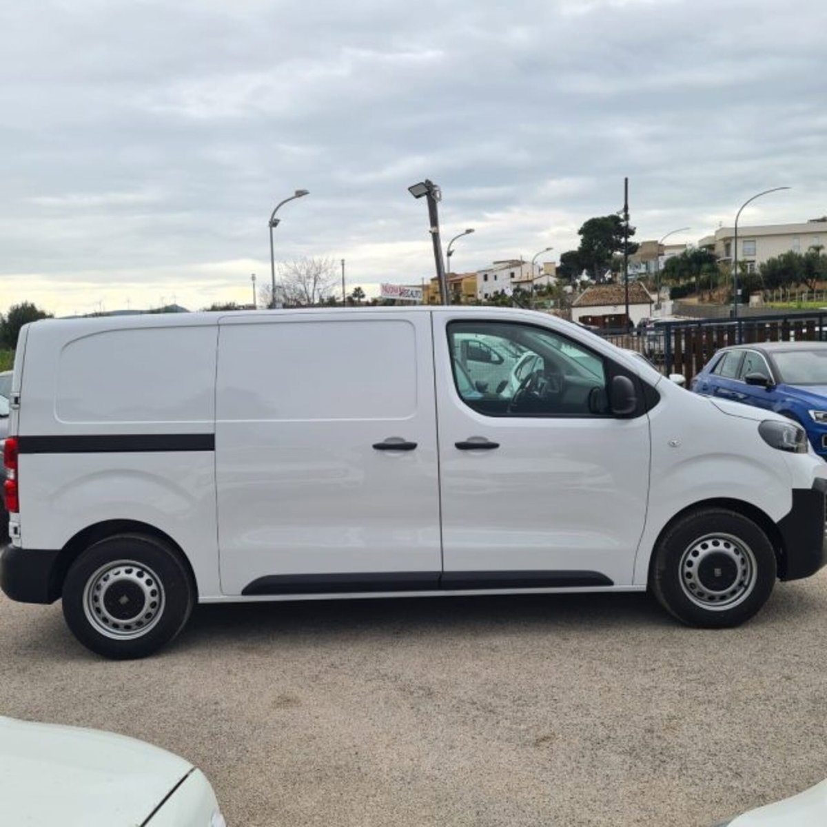 Fiat Scudo Furgone ce 1.5 bluehdi 120cv L3H1 (7)