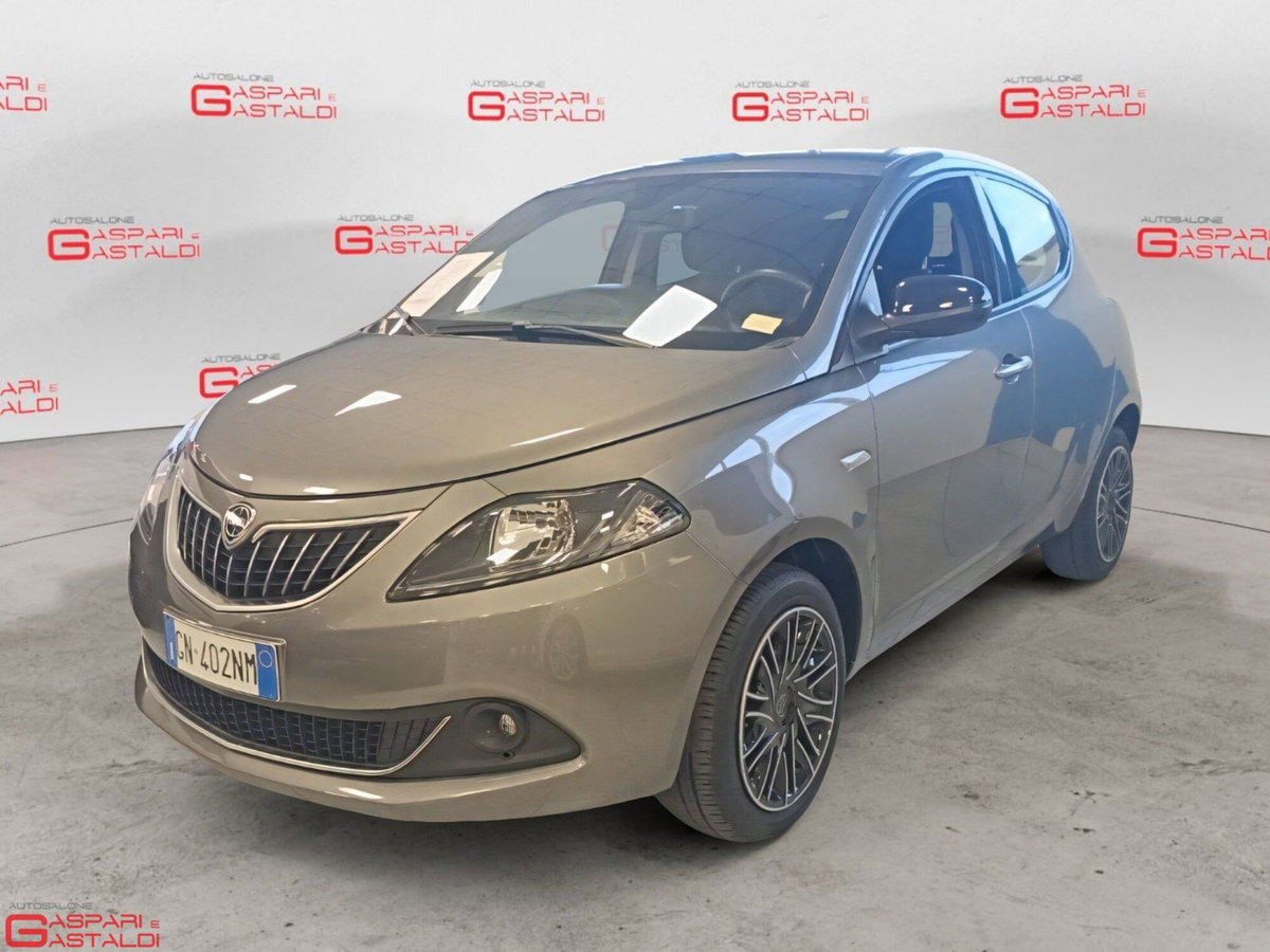 Lancia Ypsilon 1.0 FireFly 5 porte S&S Hybrid Ecochic Gold