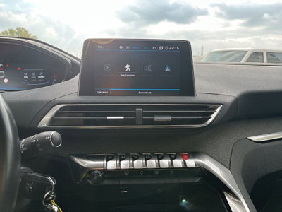 Peugeot 5008 BlueHDi 130 S&S EAT8 Allure (17)