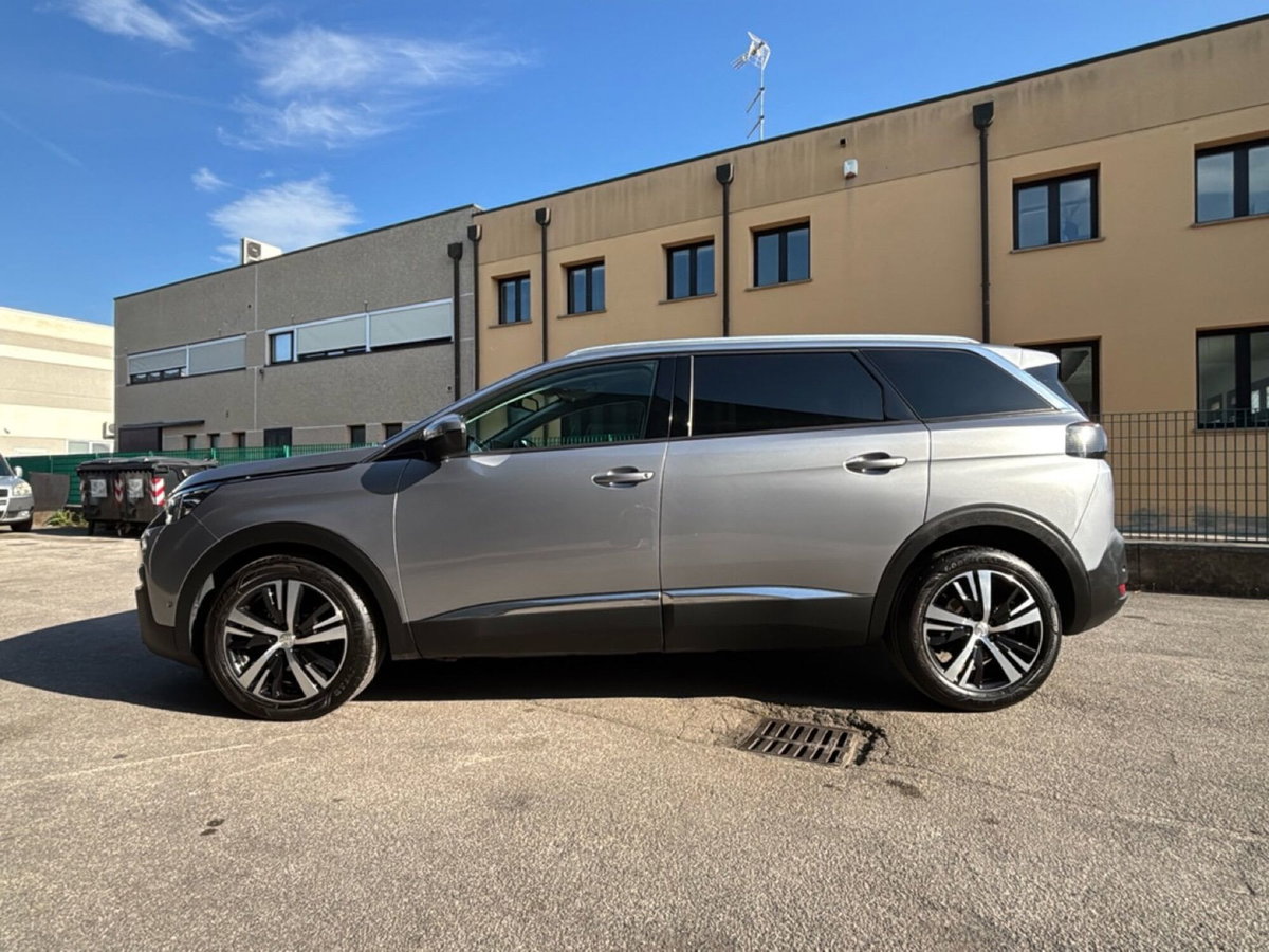 Peugeot 5008 BlueHDi 130 S&S EAT8 Allure (5)