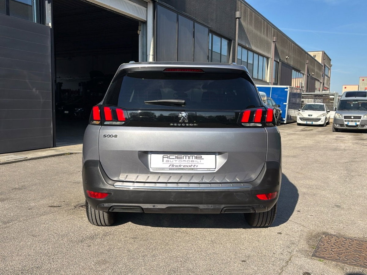 Peugeot 5008 BlueHDi 130 S&S EAT8 Allure (8)