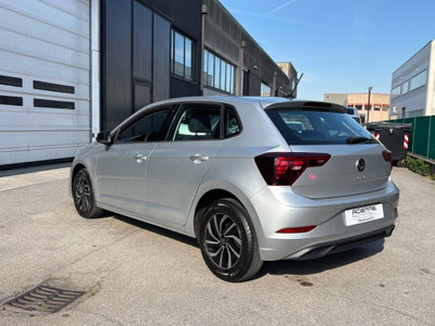 Volkswagen Polo 1.0 tsi Life 95cv (6)