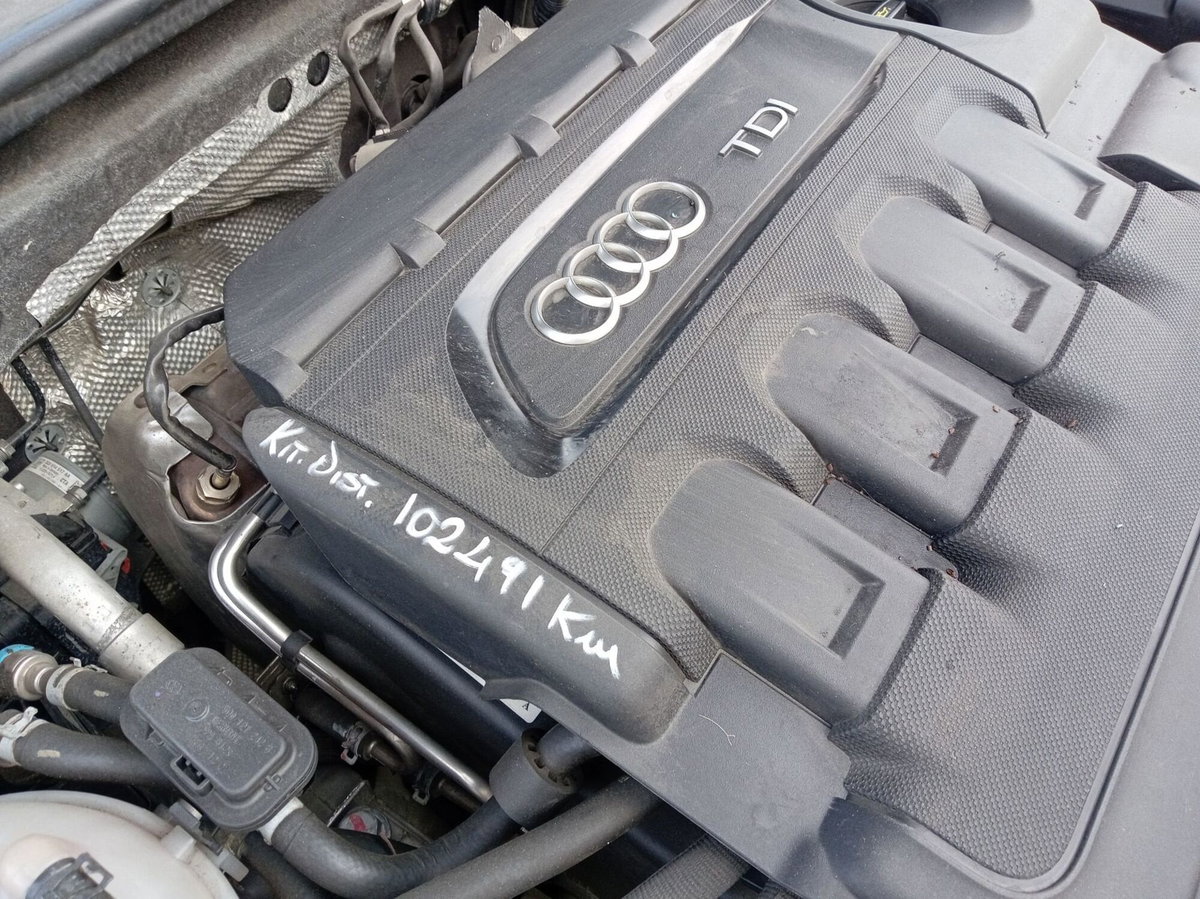 Audi A3 1.6 TDI clean diesel S tronic Ambition (4)