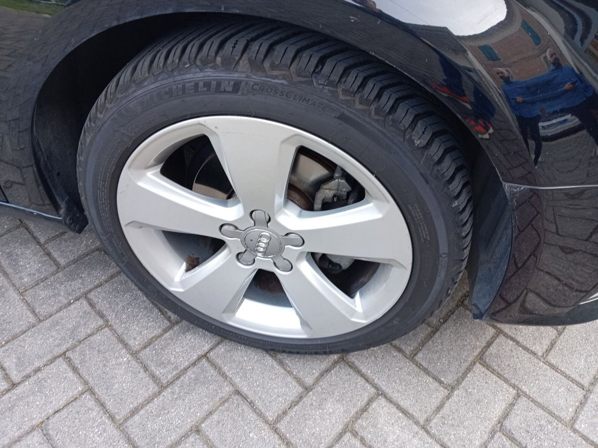 Audi A3 1.6 TDI clean diesel S tronic Ambition (5)