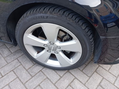 Audi A3 1.6 TDI clean diesel S tronic Ambition (5)