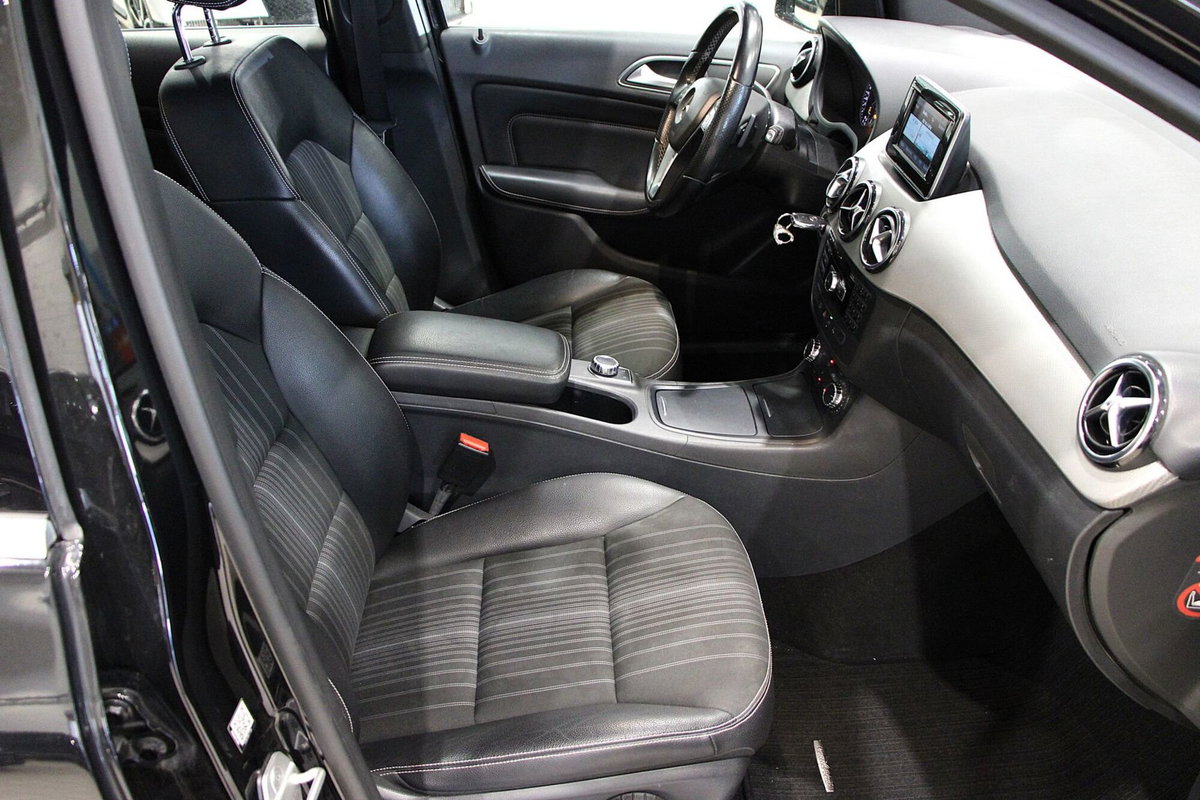 Mercedes-Benz Classe B 180 CDI Premium (10)