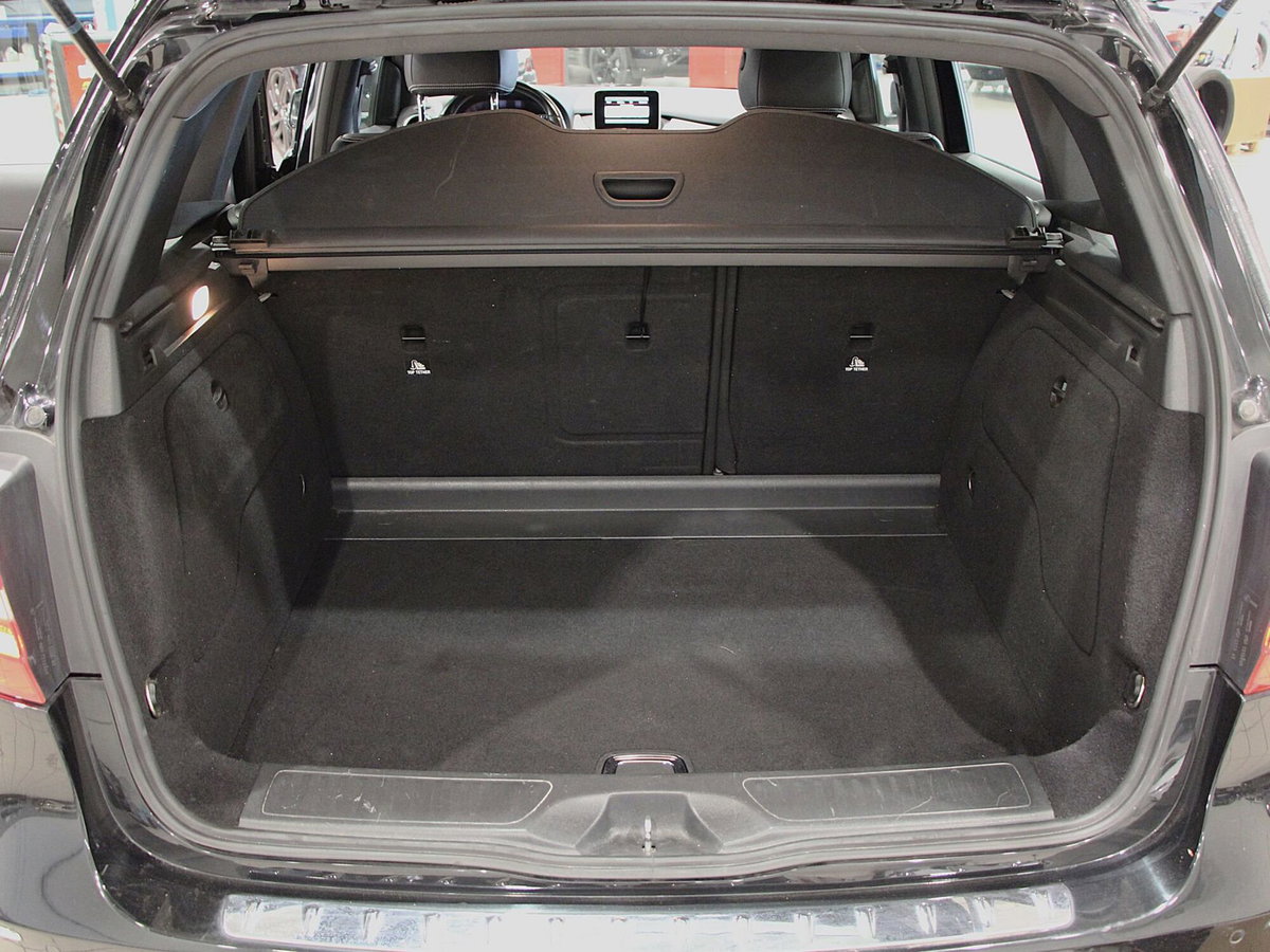 Mercedes-Benz Classe B 180 CDI Premium (12)