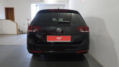 Volkswagen Passat Variant 2.0 TDI SCR 122 CV EVO DSG Business (11)