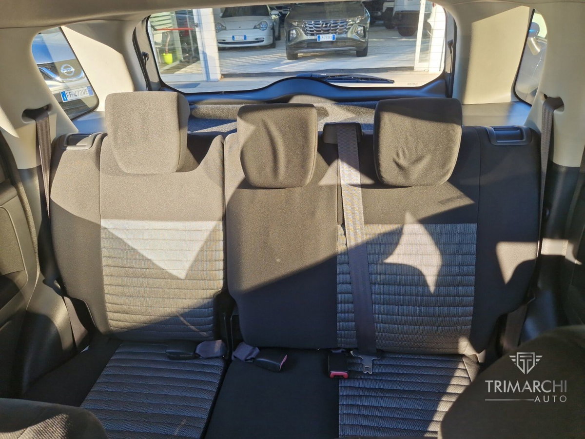 Fiat Sedici 2.0 MJT 16V DPF 4x4 Emotion (8)