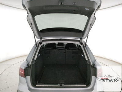 Audi A4 Allroad Allroad 40 2.0 tdi mhev Identity Contrast quattro 204cv s-tronic (6)