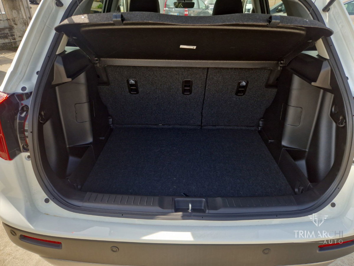 Suzuki Vitara 1.4 Hybrid Easy Cool (14)