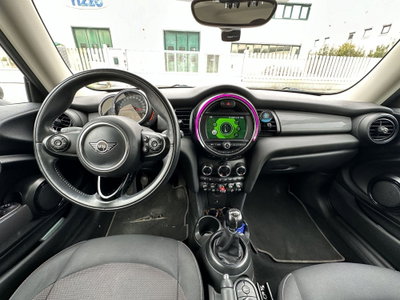 MINI Mini 1.5 Cooper D (10)