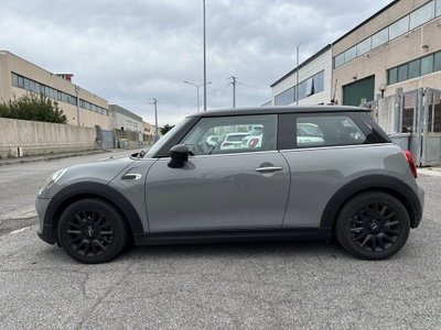 MINI Mini 1.5 Cooper D (3)