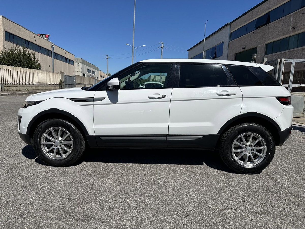 Land Rover Range Rover Evoque 2.0 TD4 150 CV 5p. SE (3)