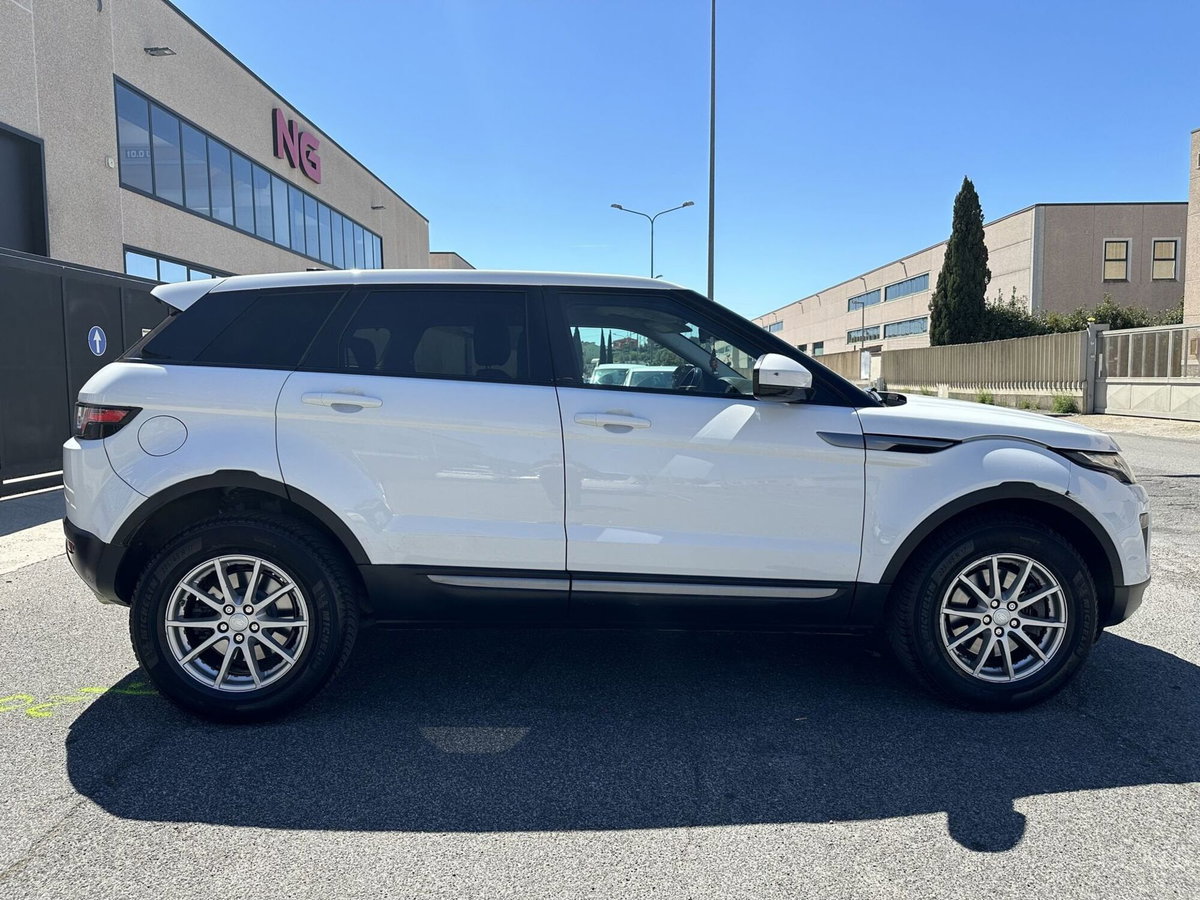 Land Rover Range Rover Evoque 2.0 TD4 150 CV 5p. SE (7)