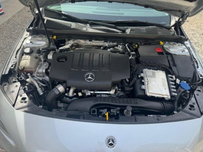 Mercedes-Benz Classe A Sedan 200 d Automatic 4Matic 4p. Sport (9)