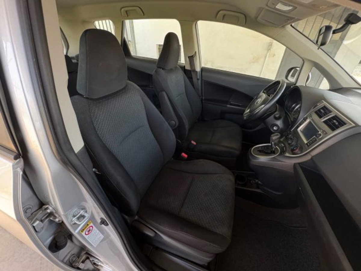 Toyota Verso-S 1.3 CVT Style (10)