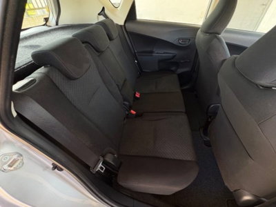 Toyota Verso-S 1.3 CVT Style (13)