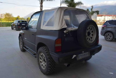 Suzuki Vitara 1.6 Cabriolet JLX (16)
