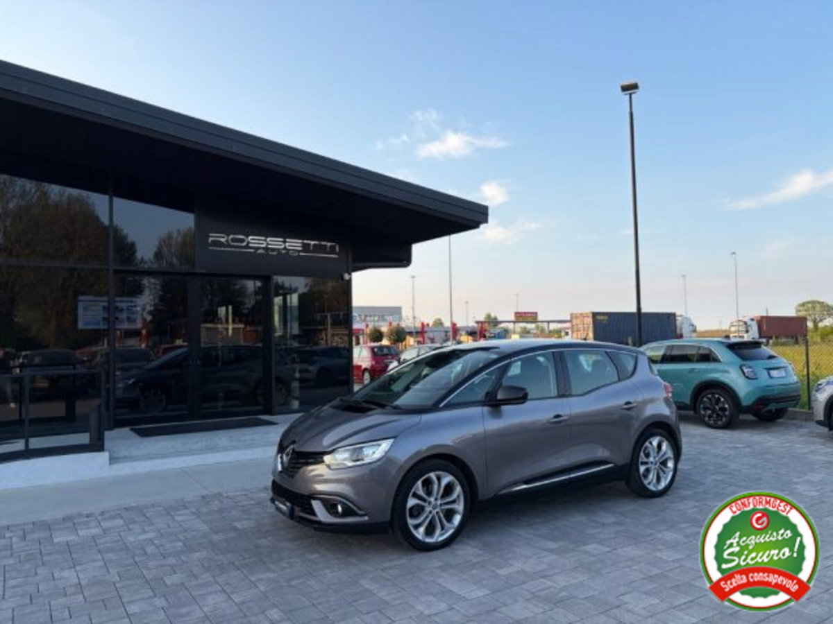 Renault Scenic E-Tech Electric 2.0 16V dCi Dynamique (2)