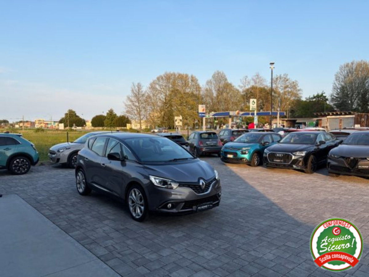 Renault Scenic E-Tech Electric 2.0 16V dCi Dynamique (4)
