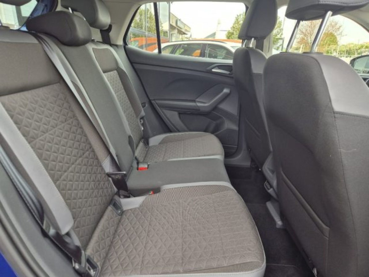 Volkswagen T-Cross 1.6 TDI DSG SCR Advanced BMT (13)