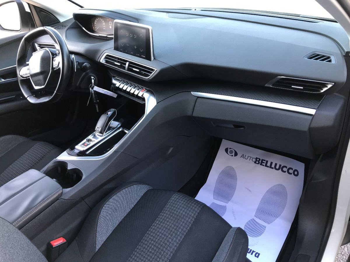 Peugeot 3008 BlueHDi 120 EAT6 S&S Active (13)