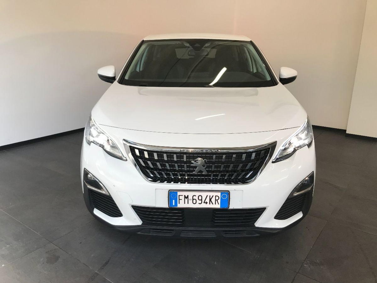 Peugeot 3008 BlueHDi 120 EAT6 S&S Active (2)
