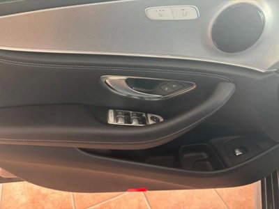 Mercedes-Benz Classe E Station Wagon 220 d 4Matic Auto Premium Plus (10)