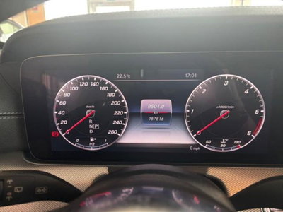 Mercedes-Benz Classe E Station Wagon 220 d 4Matic Auto Premium Plus (16)
