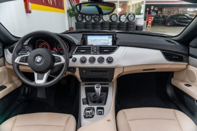 BMW Z4 Cabrio Z4 2.0i cat Roadster (2)