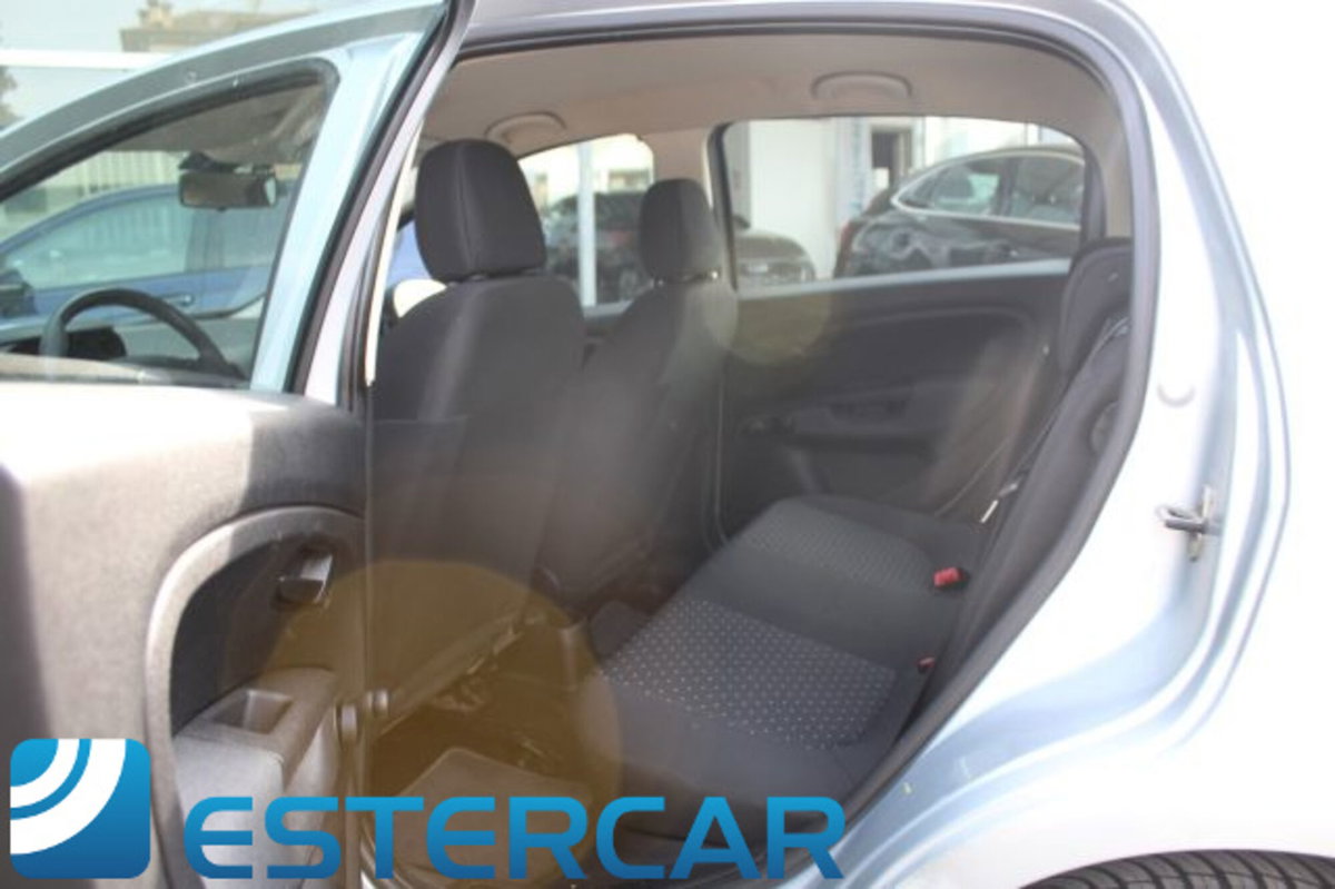 Fiat Grande Punto 1.2 5 porte Dynamic (19)