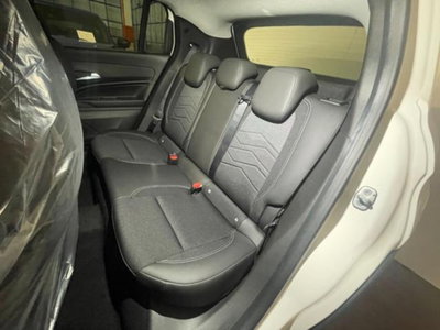 Jeep Avenger 1.2 turbo Summit fwd 100cv (17)