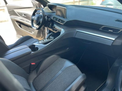 Peugeot 3008 BlueHDi 130 S&S EAT8 GT Line (15)