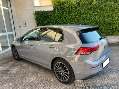Volkswagen Golf 2.0 TDI SCR Life (11)