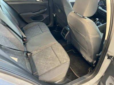 Volkswagen Golf 2.0 TDI SCR Life (19)