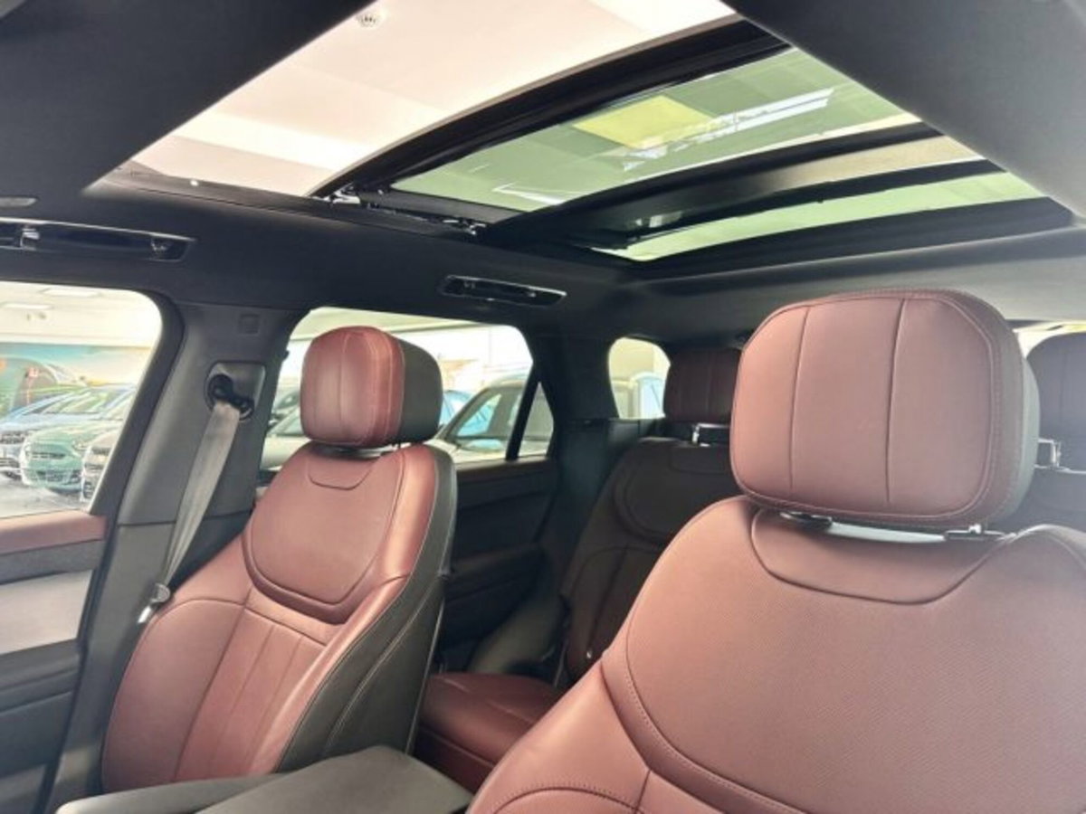 Land Rover Range Rover Sport 3.0D l6 249 CV HSE Dynamic Stealth (5)