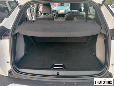 Peugeot 2008 BlueHDi 130 S&S EAT8 Allure (14)
