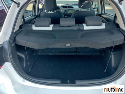 Toyota Yaris 1.5 Hybrid 5 porte Active (14)