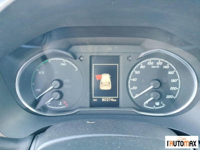 Toyota Yaris 1.5 Hybrid 5 porte Active (9)