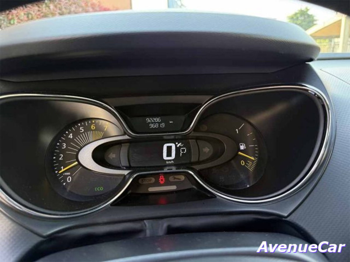 Renault Captur 1.2 TCe 120 CV EDC Energy R-Link (13)