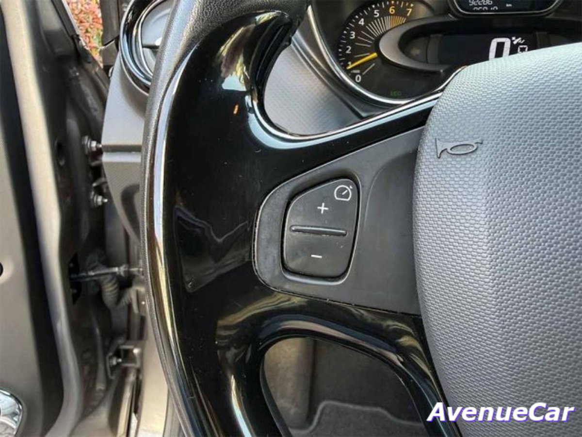 Renault Captur 1.2 TCe 120 CV EDC Energy R-Link (14)