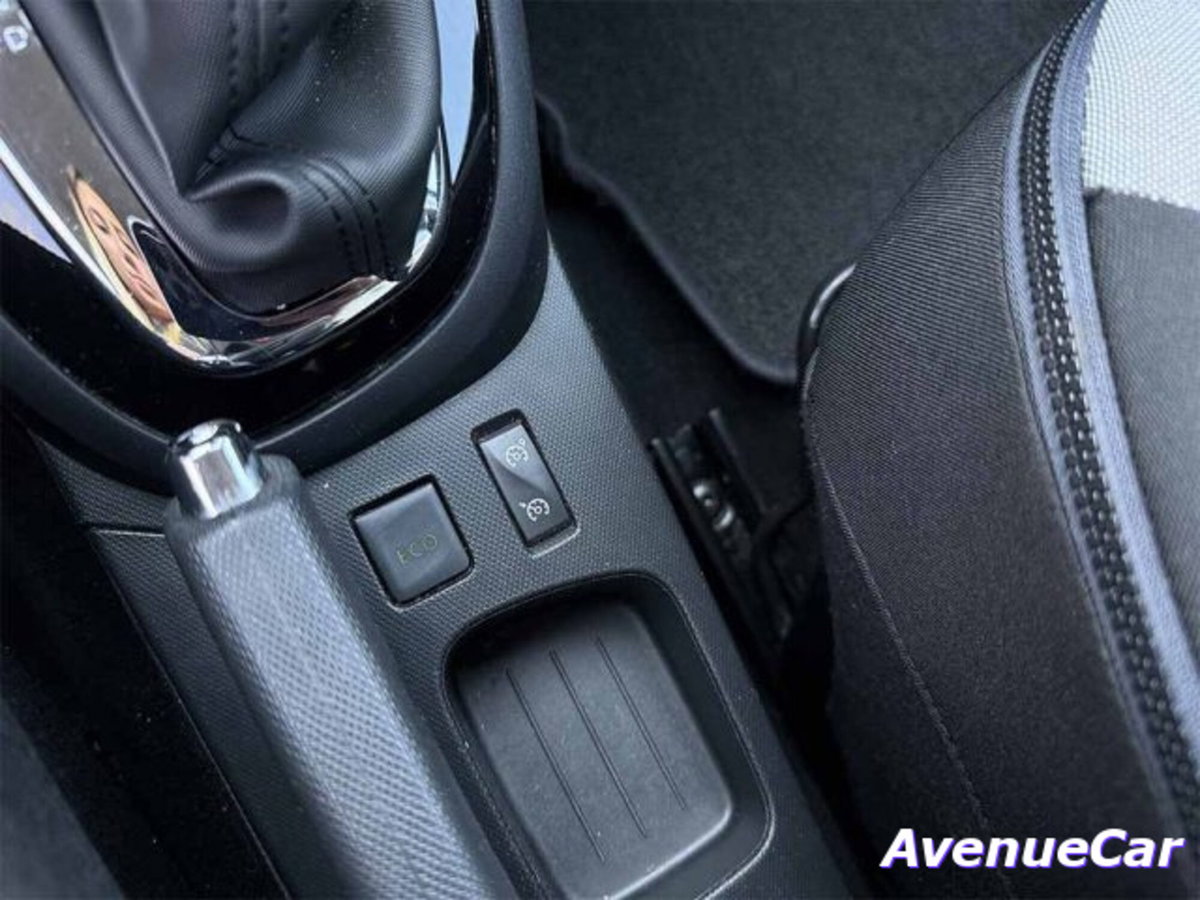 Renault Captur 1.2 TCe 120 CV EDC Energy R-Link (18)