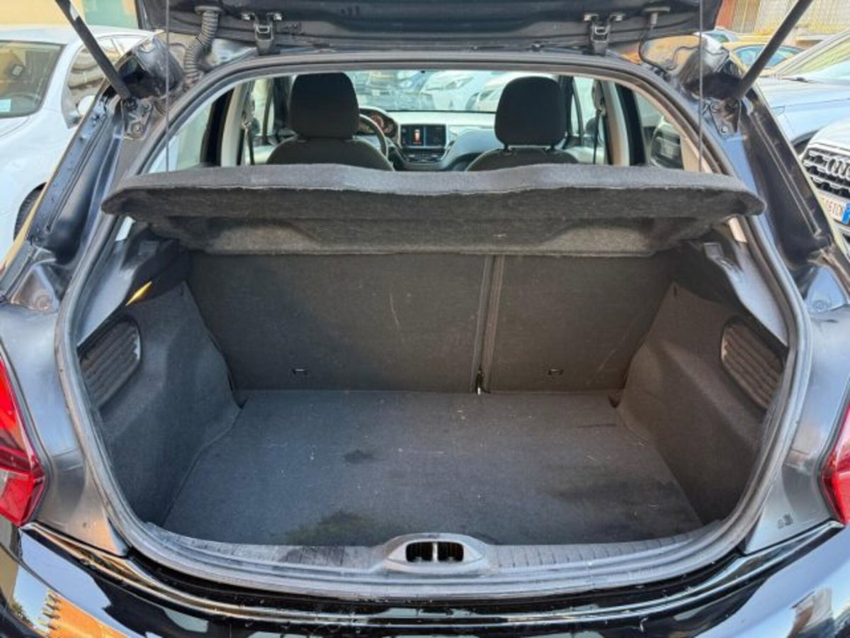 Peugeot 208 82 5 porte Active (14)