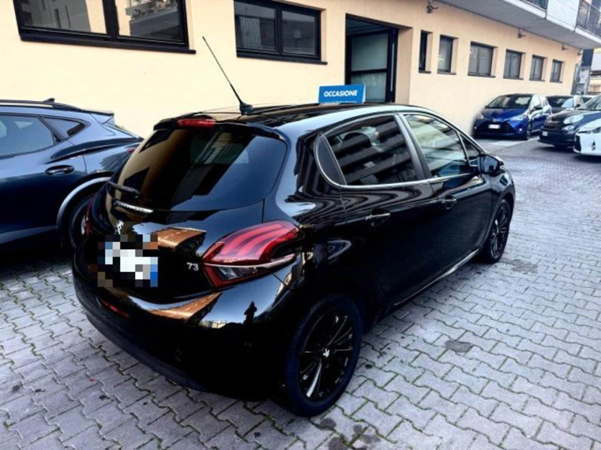 Peugeot 208 82 5 porte Active (4)