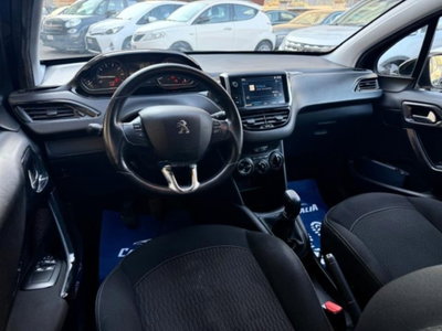 Peugeot 208 82 5 porte Active (8)