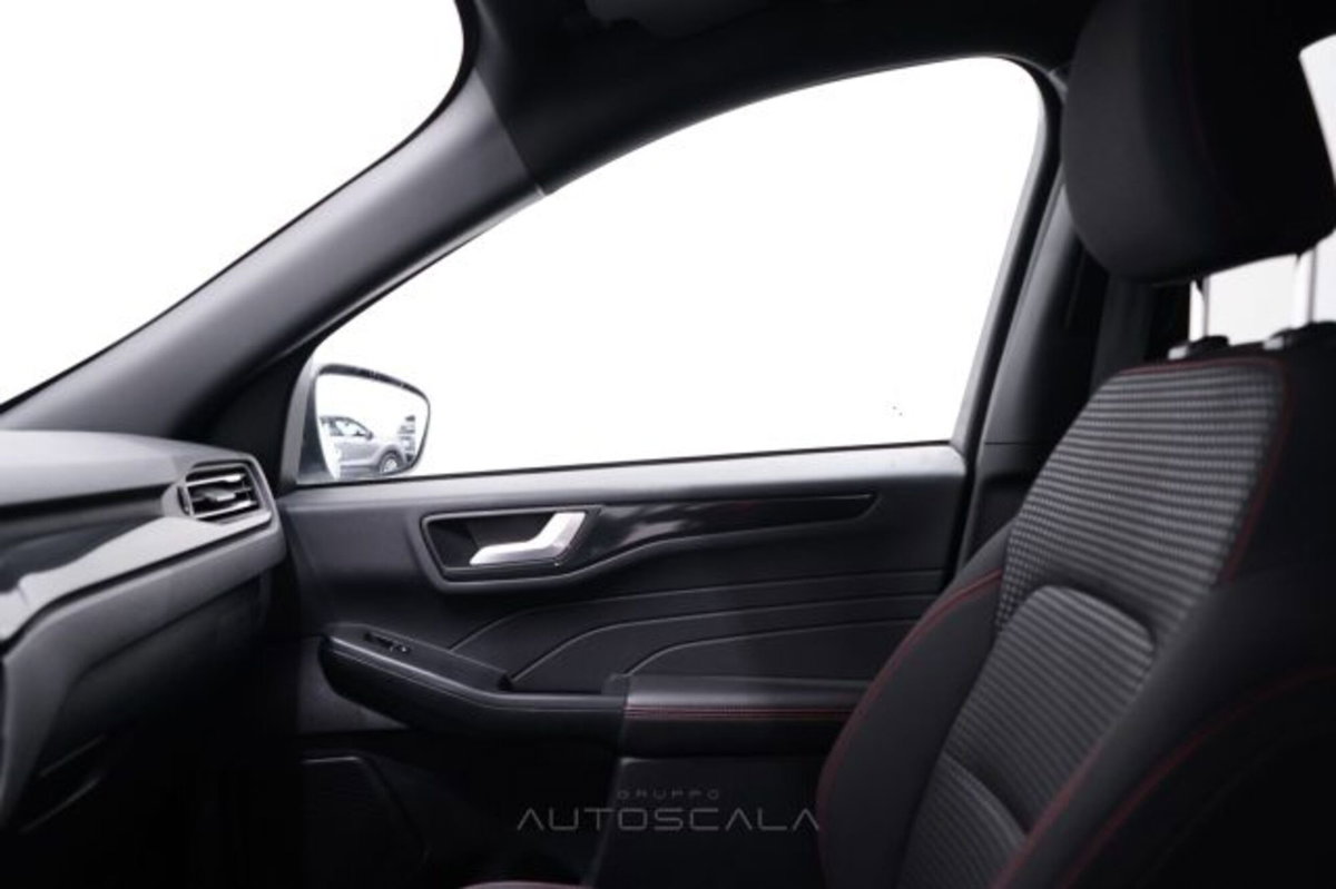 Ford Kuga 2.0 EcoBlue 120 CV aut. 2WD ST-Line X (20)